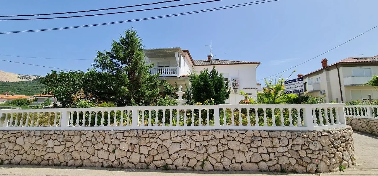 Villa Rab Robert Barbat na Rabu 住宿加早餐酒店