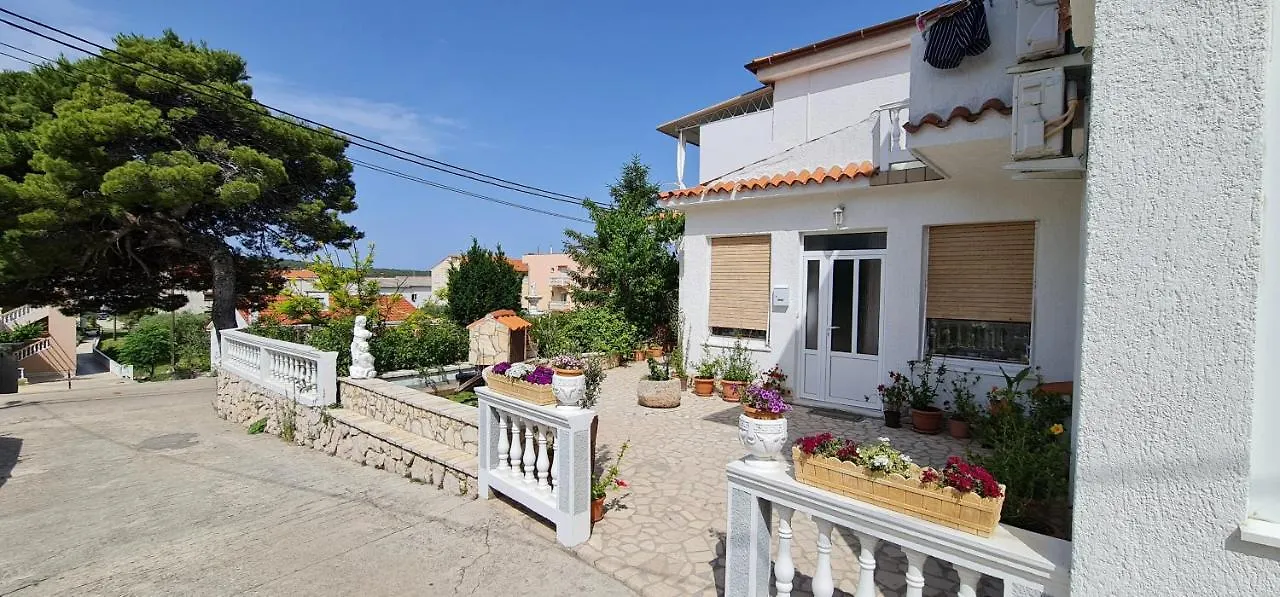 Villa Rab Robert Barbat na Rabu