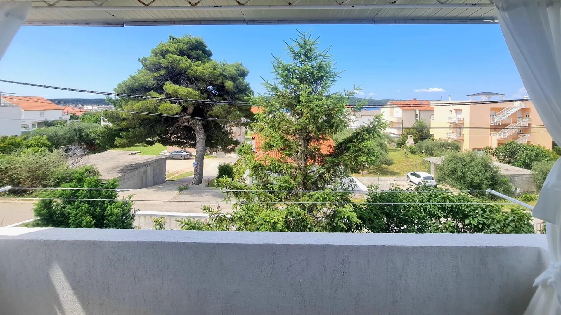 Villa Rab Robert Barbat na Rabu 住宿加早餐酒店