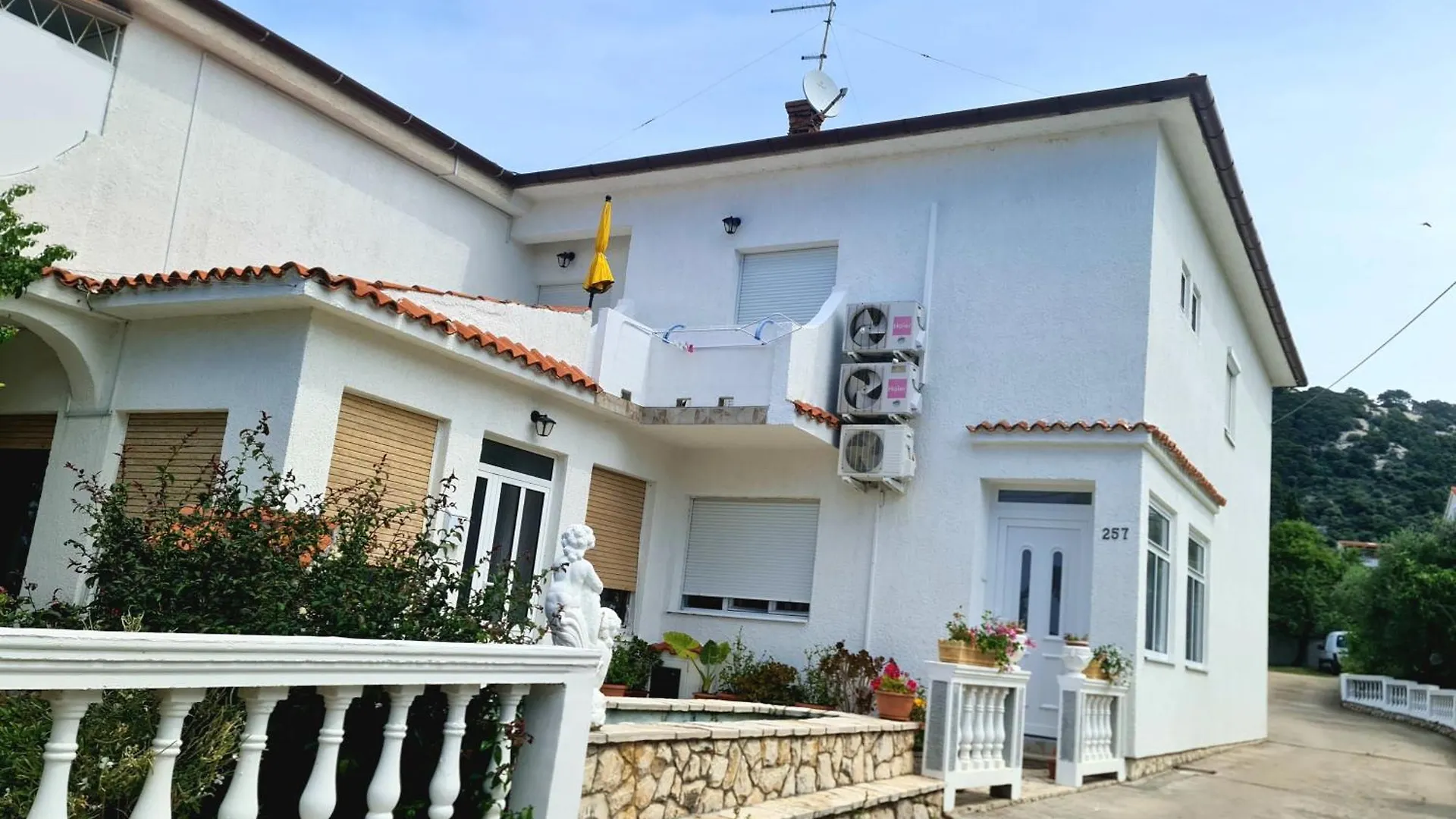 Villa Rab Robert Barbat na Rabu Bed and Breakfast